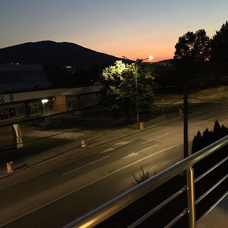 Apartman Ambijent Arandelovac Buitenkant foto
