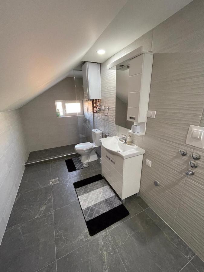 Apartman Ambijent Arandelovac Buitenkant foto